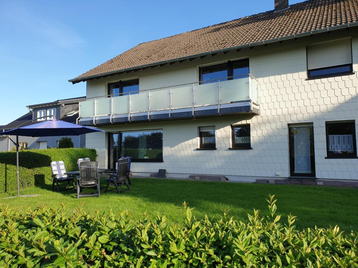Ferienwohnung Heinen Schleiden Luaran gambar